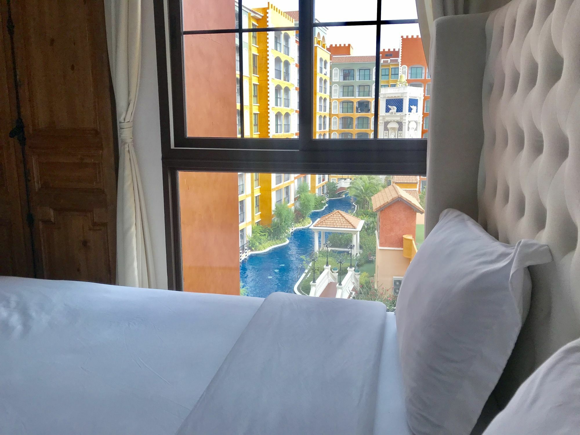 Apartamento Venetian Pattaya Sattahip Exterior foto