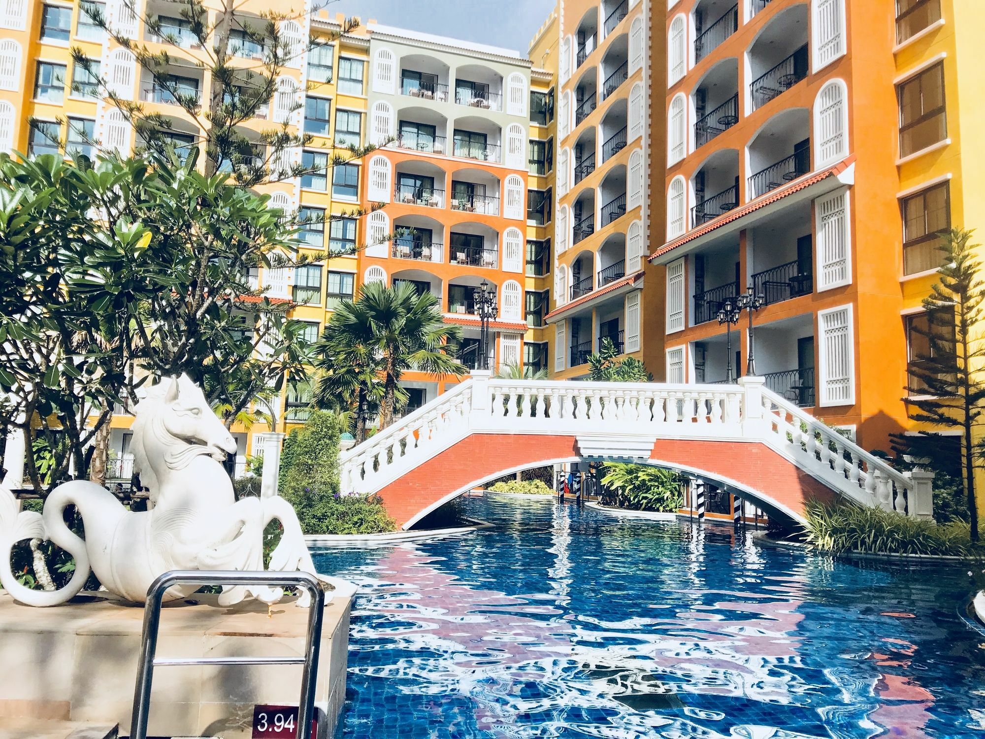 Apartamento Venetian Pattaya Sattahip Exterior foto