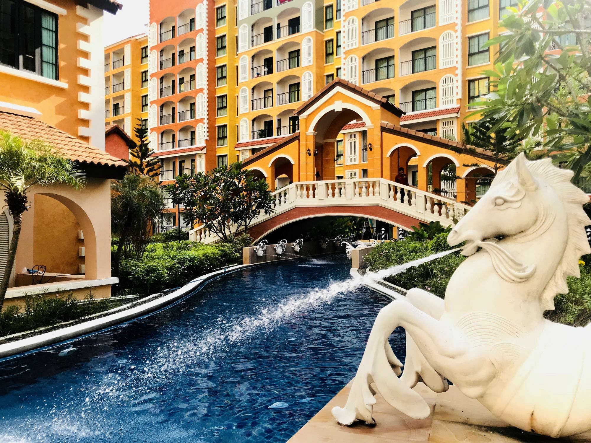 Apartamento Venetian Pattaya Sattahip Exterior foto